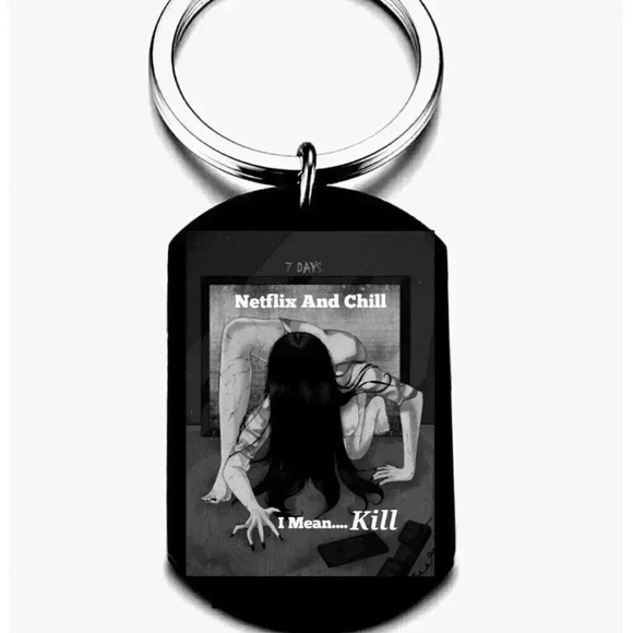 Netflix And Chill I Mean Kill Funny Horror Movie Ring Tv Scene Killer Keychain - Picture 1 of 1